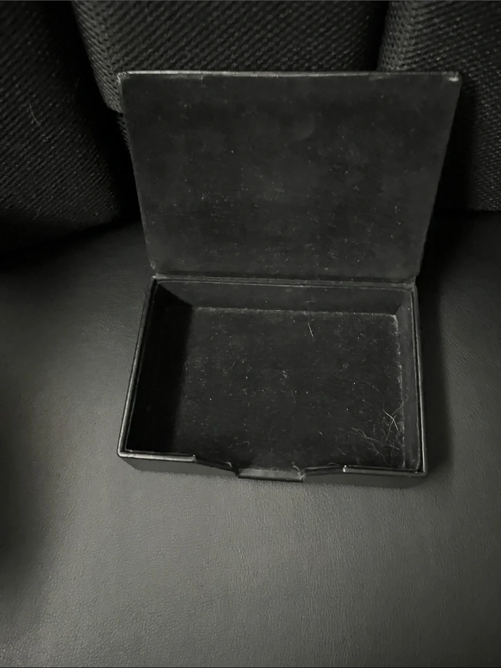 Source Unknown Black Leather Embossed Crest Card & Key Holder